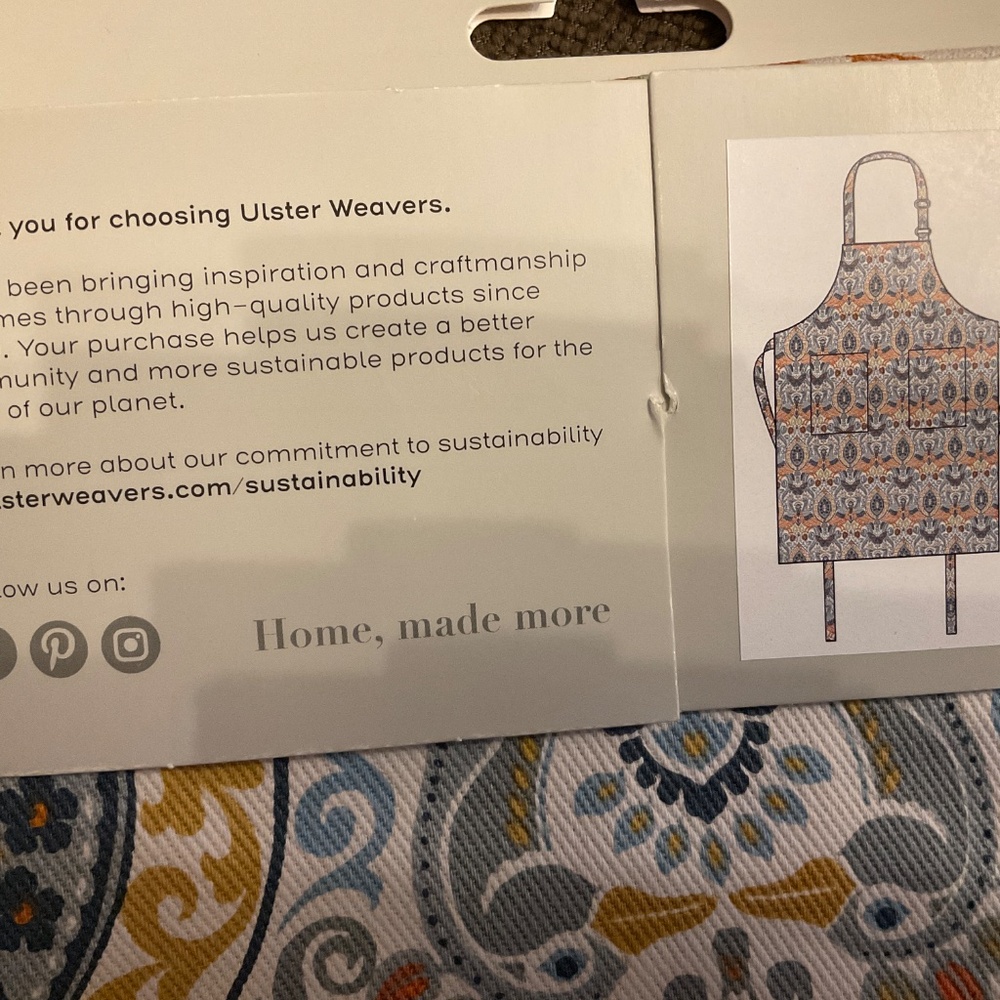 Lovely Ulster Weavers Cotton Apron - Picture 9 of 10